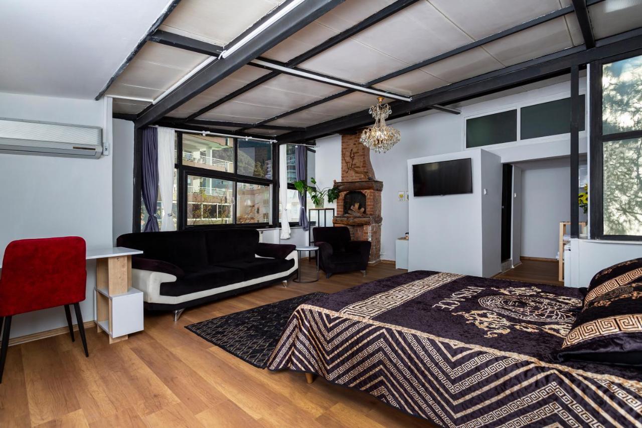 8 Rooms House Balçova Eksteriør bilde